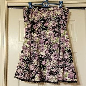 Floral gored skirt